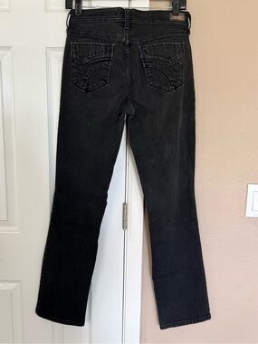 Levi Strauss Classic Black Women's Straight-Leg Jeans